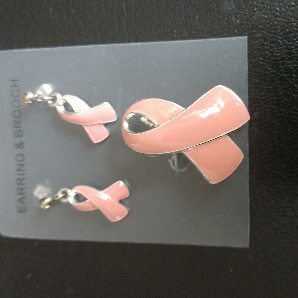 Breast Cancer🆕Brooch/Pendant & Matching Earrings New with Box
